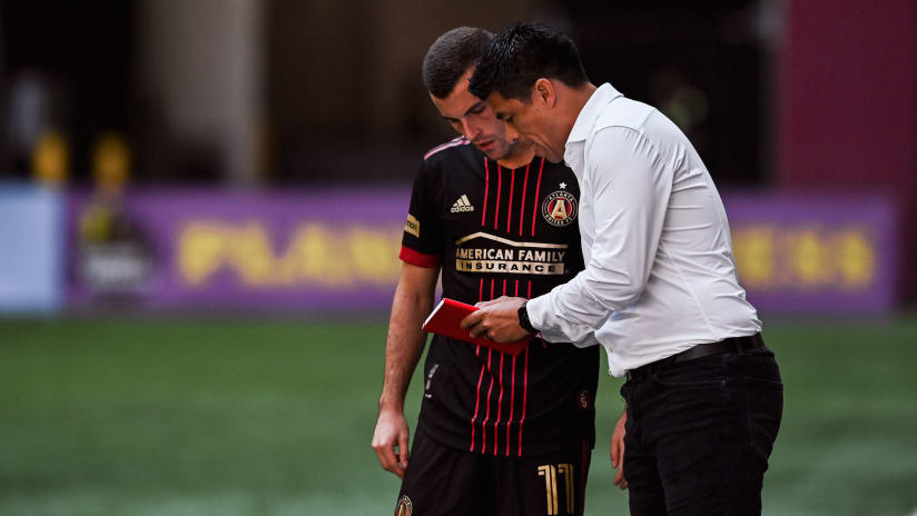 El Profe Extraordinario: Atlanta United Players Define Gonzalo Pineda’s Coaching Philosophy 