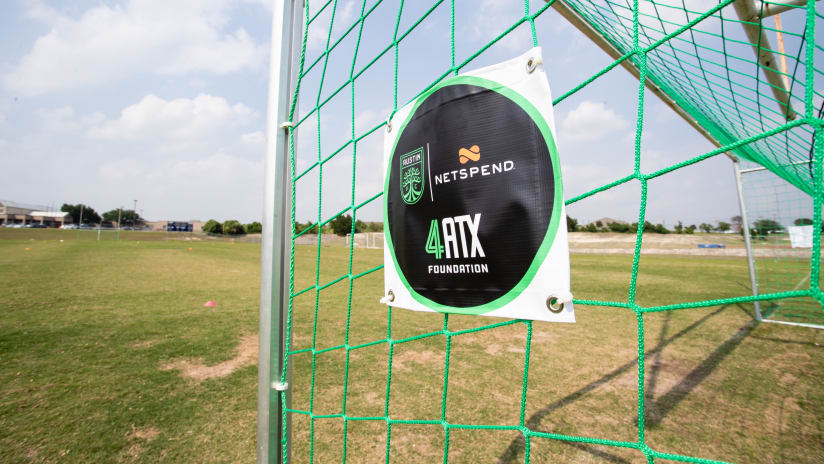 4ATX Foundation and Netspend Make Verde Nets Donation to Dessau Middle School