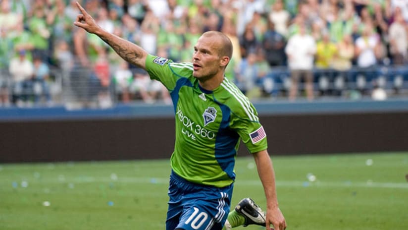 Freddie Ljungberg agreed to sign with Seattle in 2008 before the Sounders even had a head coach.