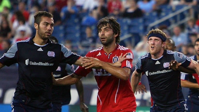 Chicago Fire play host to the New England Revolution