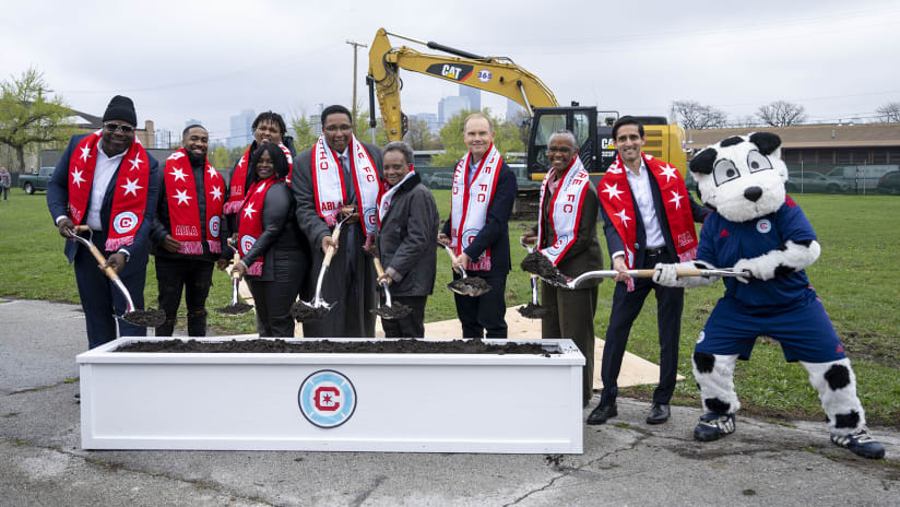 La Alcaldesa Lori E. Lightfoot, el Chicago Fire Football Club y la Chicago Housing Authority Inician la Construcción de las Nuevas Instalaciones de Entrenamiento en el Near West Side 