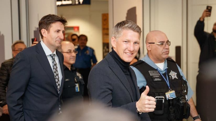 Photo Gallery: Bastian Schweinsteiger arrives in Chicago - Bastian Schweinsteiger arrives in Chicago