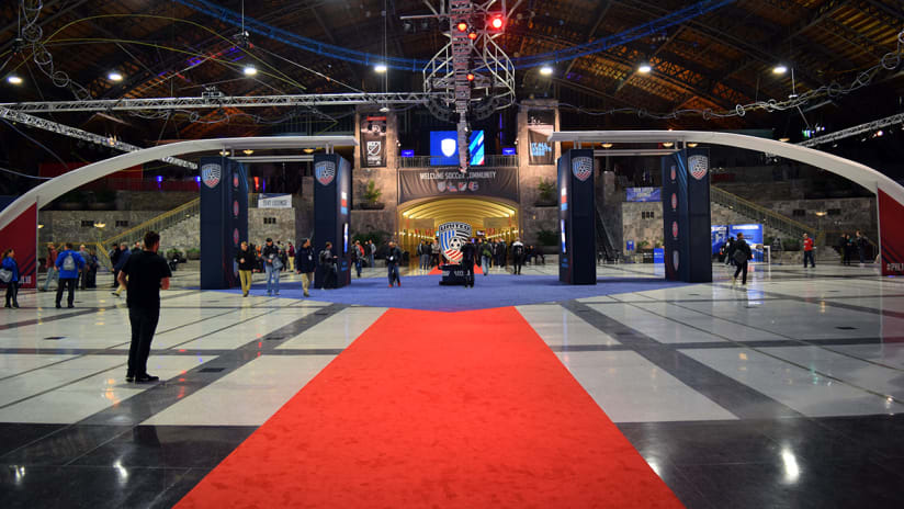 united soccer coaches convention main hall