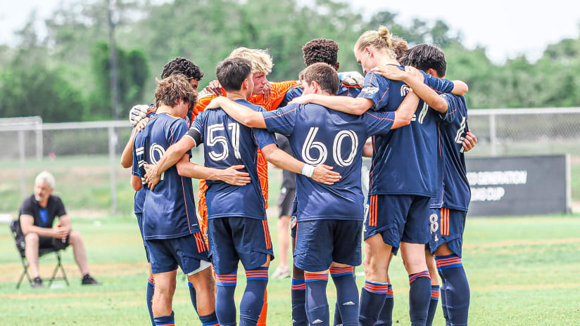 ACADEMY ROUNDUP | Orange and Blue perfect on the weekend