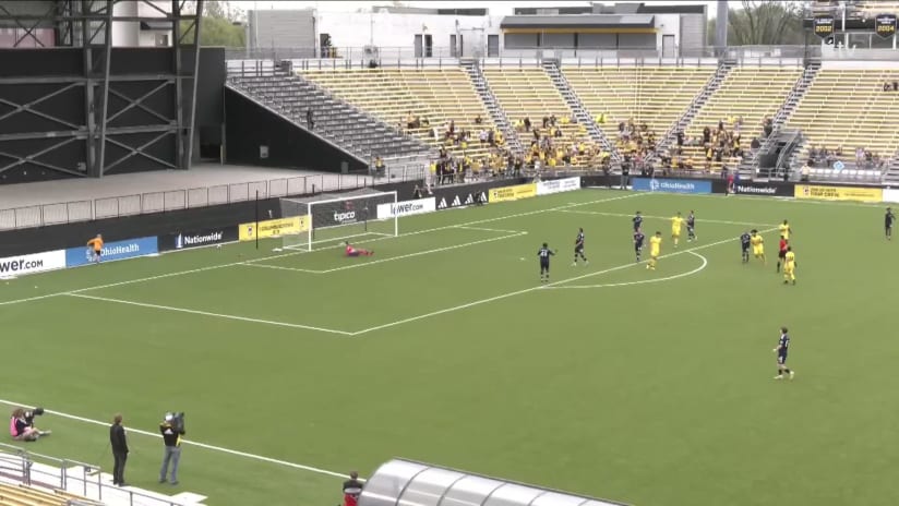 GOAL: Jacen Russell-Rowe, Columbus Crew 2 - 17th minute