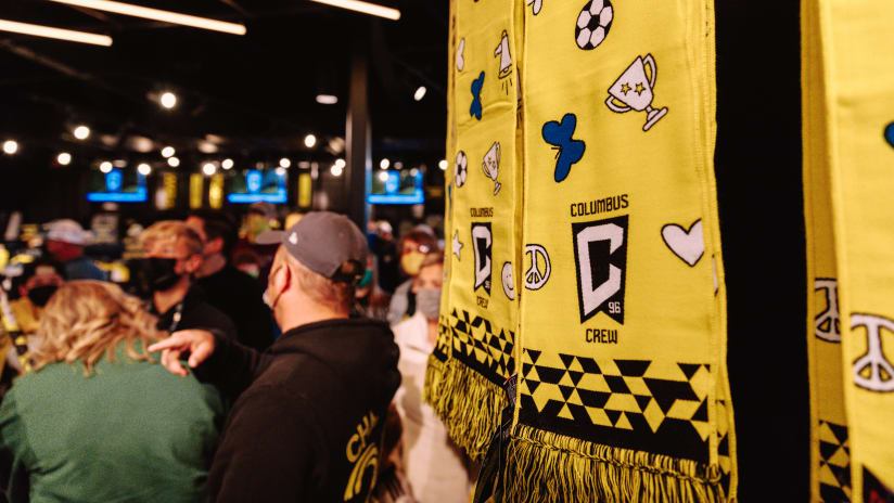 Columbus Crew fans set GUINNESS WORLD RECORDS™ title for Longest Chain of Sports Fan Scarfs to support On Our Sleeves®, the movement for children’s mental health