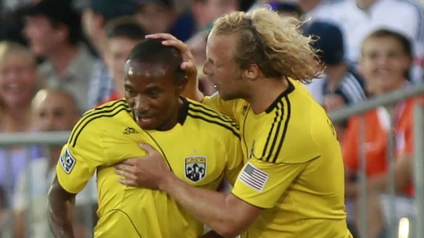 Jeff Cunningham ties the MLS all-time goal scoring record
