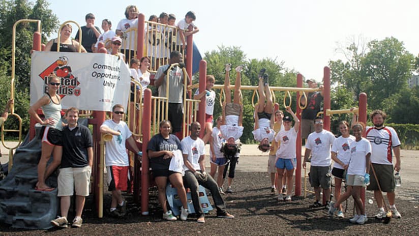 United Builds: Volunteering at Simon Elementary School