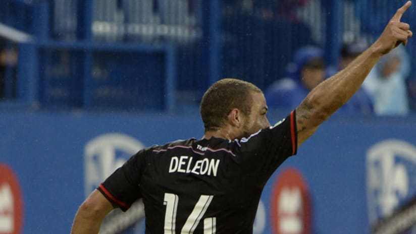 Nick DeLeon goal celebration vs. montreal - 2014