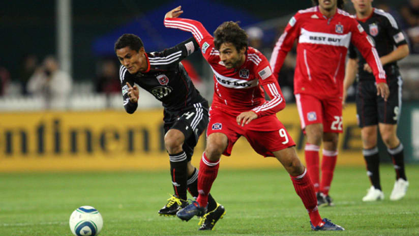 Andy Najar (left) and D.C. United face Baggio Husidic and the Chicago Fire on Saturday at Toyota Park.