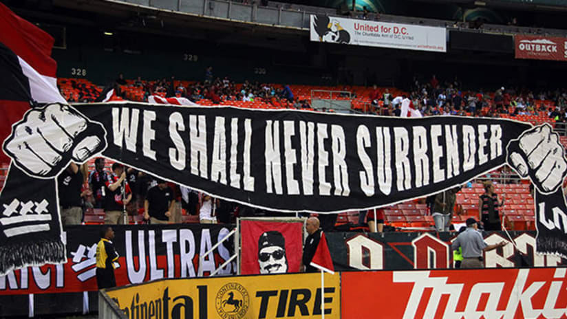 We shall never surrender - supporters tifo