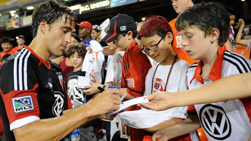 Josh Wolff signs autographs - 2012