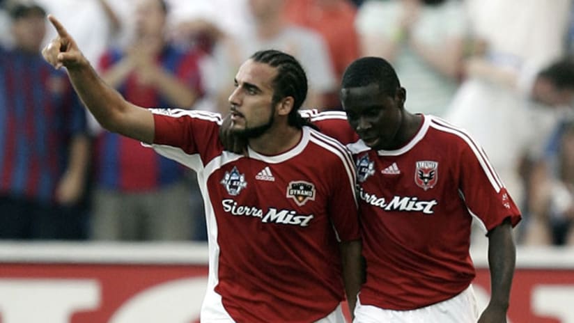 2006 MLS All-Star Game - De Rosario and Adu