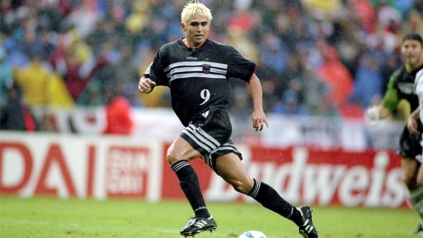 Jaime Moreno, sporting bleached blond hair, scored to help D.C. United win the 1997 MLS Cup.
