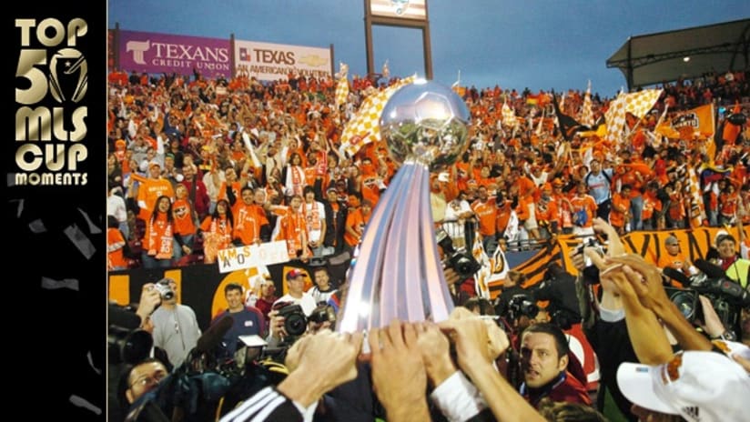 MLS_Cup_top50_47_2006_Frisco_orange_fans_trophy