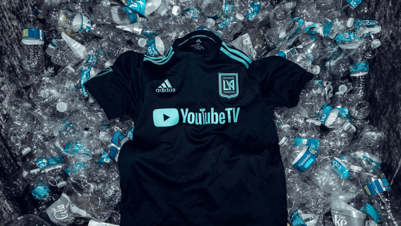 2019 MLS LAFC Parley Jersey Laying In Water Bottles 190412 IMG
