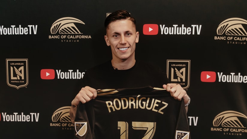 Brian Rodriguez Holding Jersey At Introdution 190811 IMG