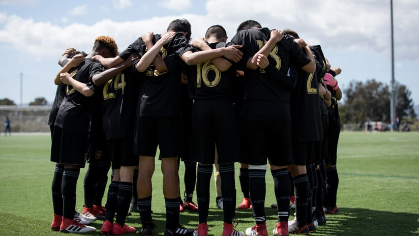 LAFC Academy U-13 Huddles Before Galaxy Match 2018 IMG