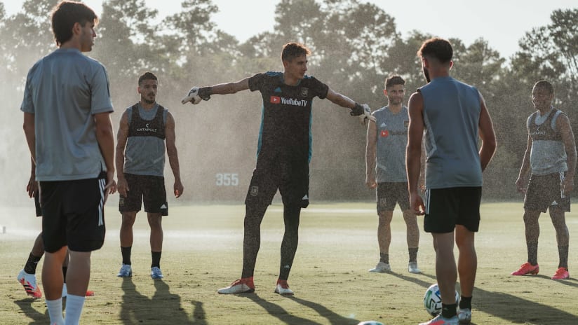Pablo Sisniega LAFC Players In Circle At Training MLS Is Back 200709 IMG