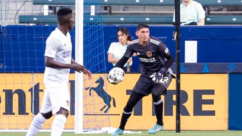 VOTE NOW: Eric Lopez nominated for USL Championship Save of the Week