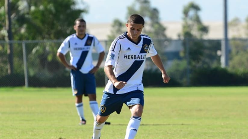 Mendiola continuing to hone his skills with Galaxy Under-18s -