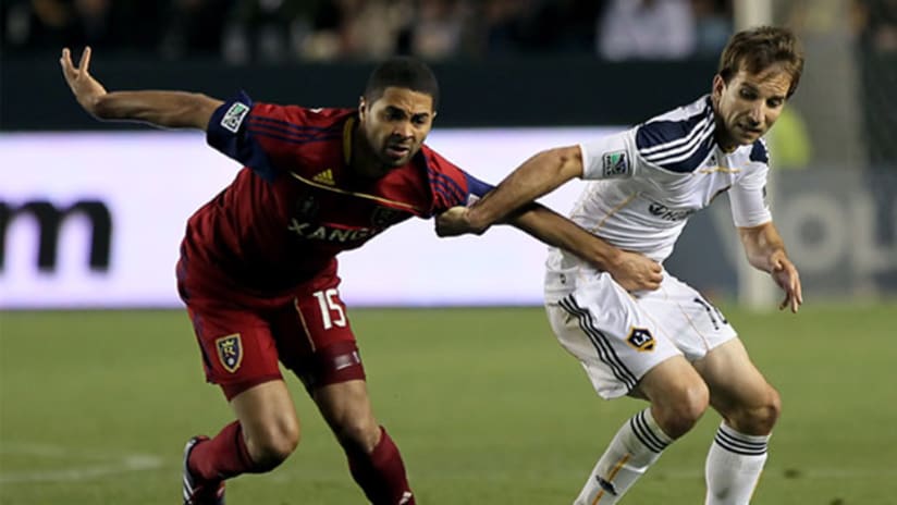 Mike Magee (right) and the Galaxy take on Philadelphia on Saturday night.