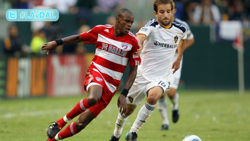 The Los Angeles Galaxy edged past Dallas, 2-1, on Oct. 24.