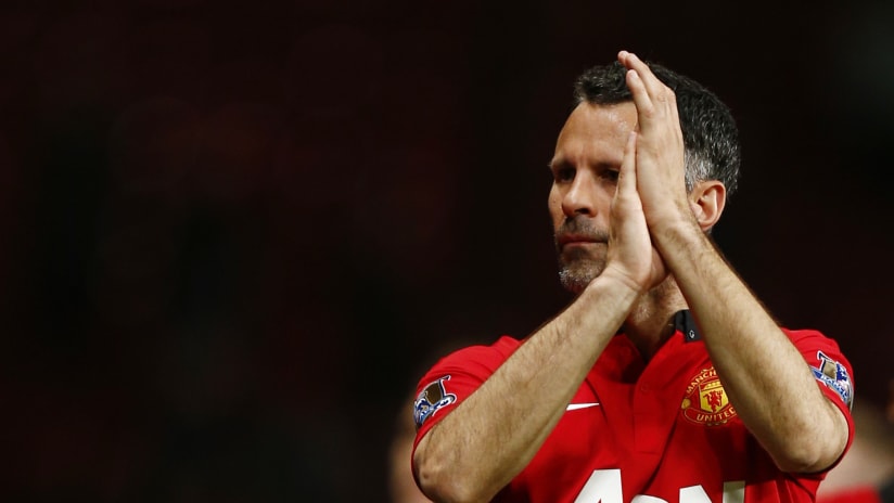Manchester United Watch: Ryan Giggs and Nemanja Vidic play final matches at Old Trafford -