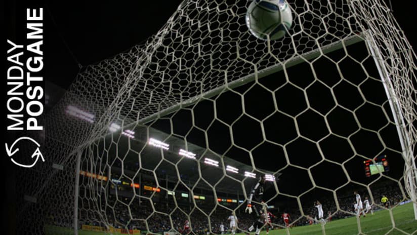 Monday Postgame: David Ferreira's shot ripples the net in Dallas' 3-0 win over LA.
