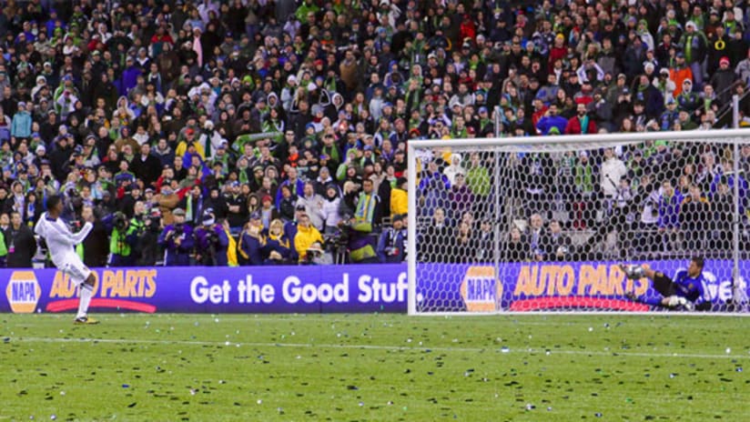 RSL goalkeeper Nick Rimando saved Edson Buddle's penalty kick in the 2009 MLS Cup.