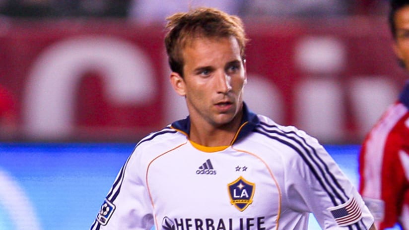 Mike Magee will be expected to contribute in the goals department for LA in 2010