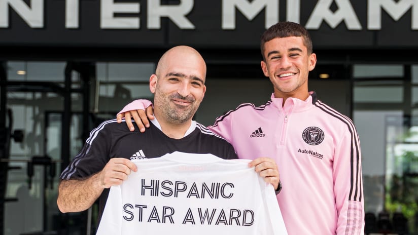 Athletic Trainer Juan Mesa Recognized as Hispanic Star Award Finalist by Azcona