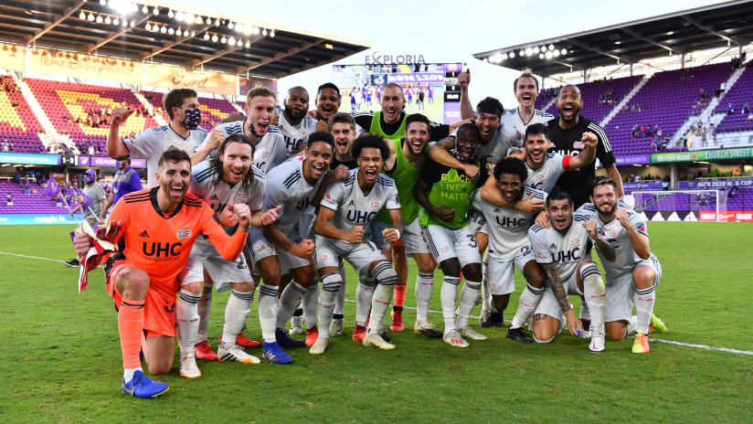 Team photo at Orlando (2020 MLS Cup Playoffs)