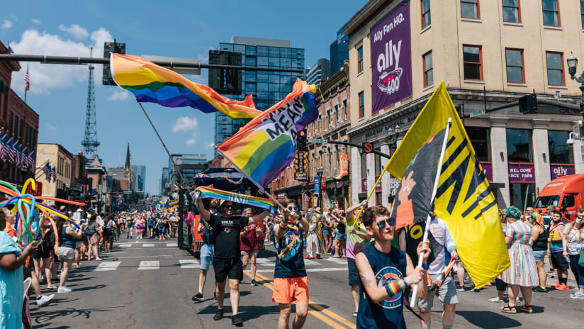 2022.06.25 Pride Parade-25