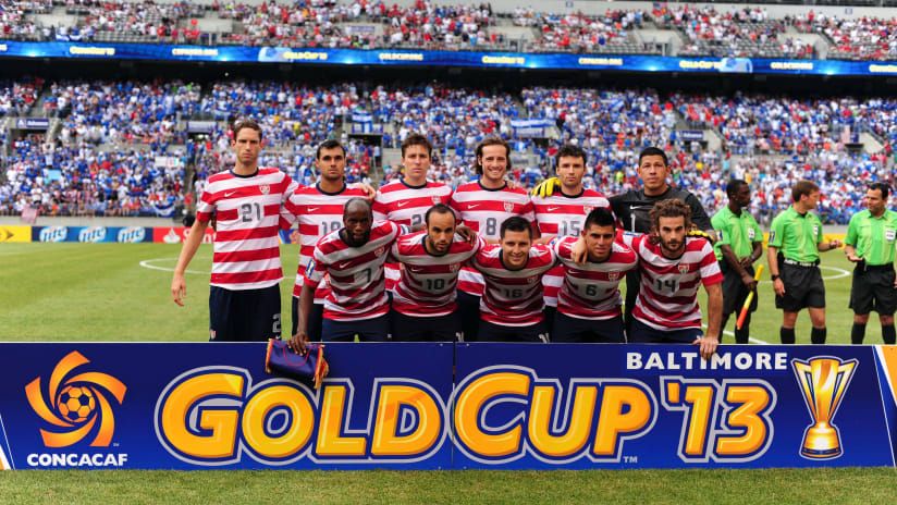 Mix Diskerud Playing 2013 Gold Cup