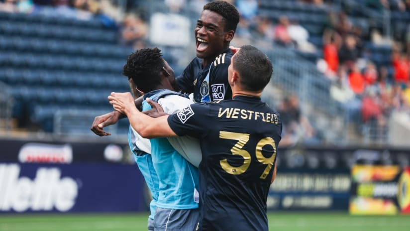 Recap | Union II's playoff hopes remain intact