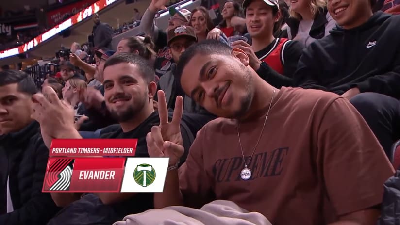 Evander gets the spotlight at a Trail Blazers game