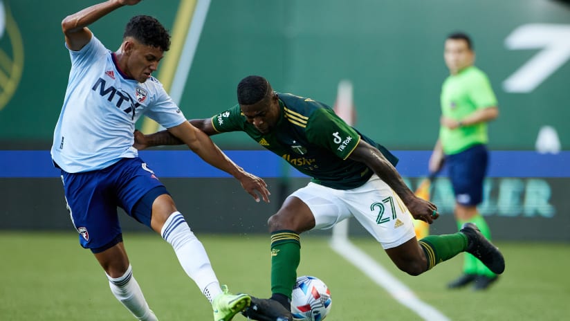 Night in Pictures | Timbers defeat Dallas on summer eve at Providence Park