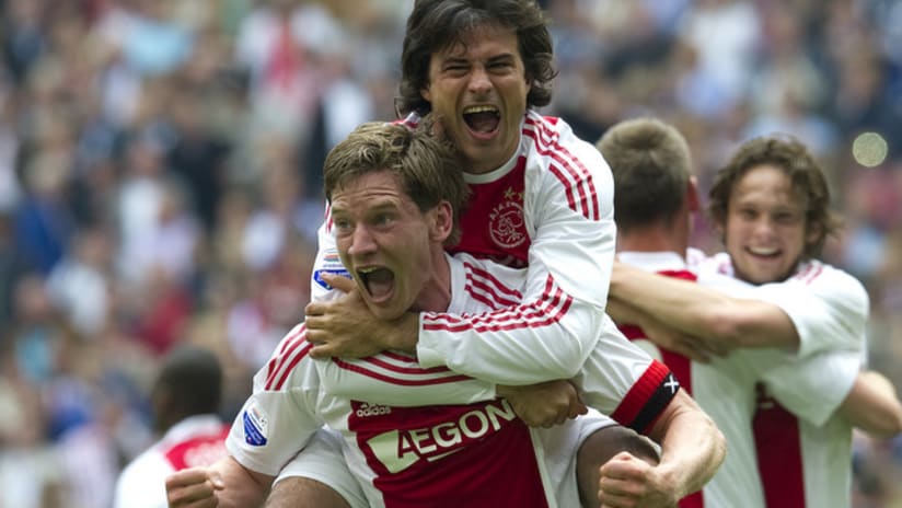 Jan Vertonghen and Dario Cvitanich, Ajax