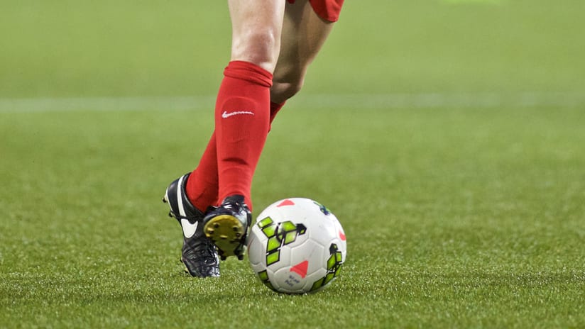 2015 Nike Thorns soccer ball