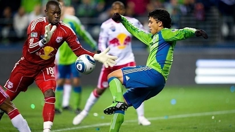 Sounders Fall To Red Bulls Image