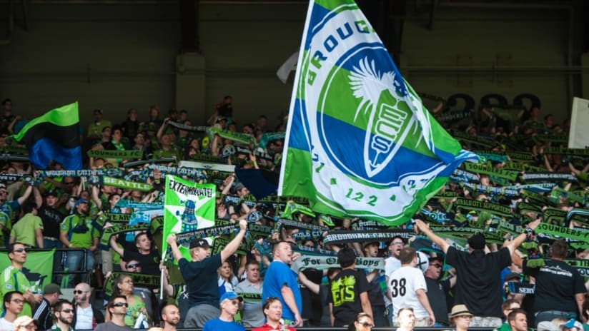 Gift from ECS lifts Sounders Image