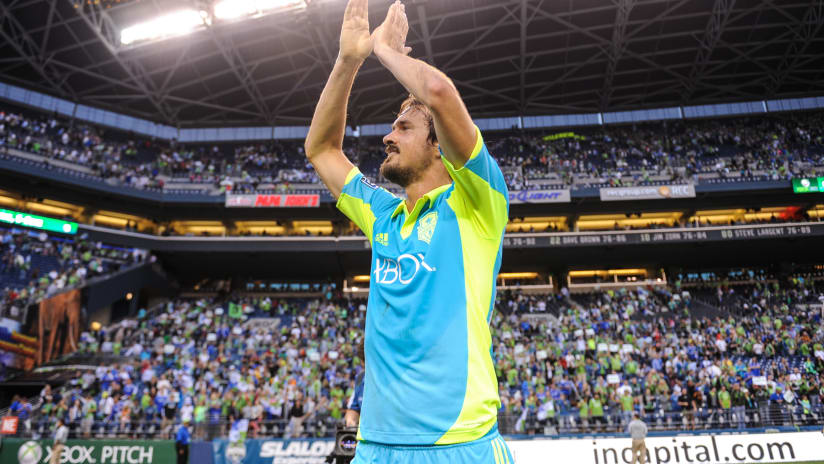 Roger Levesque 160322