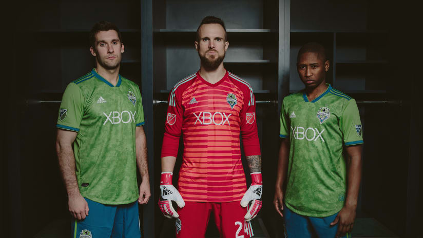 New Rave Green Group Shot
