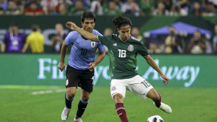 Nicolas Lodeiro Uruguay vs. Mexico 2018-09-10
