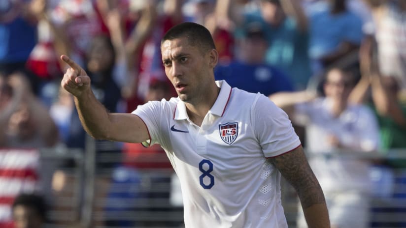 Clint Dempsey with USMNT 11-23-2015