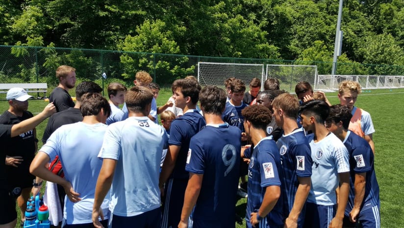 Sporting KC Academy U-17 huddle at Swope - May 27, 2018