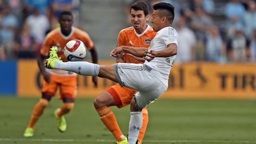 Roger Espinoza - Sporting KC vs Houston Dynamo - July 21, 2015