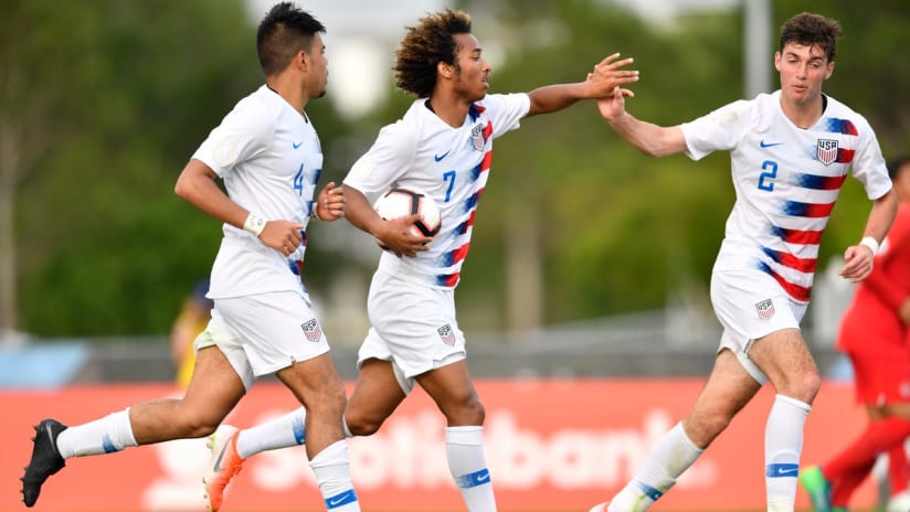 Gianluca Busio scores goal - USA U-17s vs. Canada U-17s - Concacaf U-17 Championship
