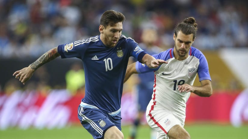 Graham Zusi and Lionel Messi - U.S. MNT vs. Argentina - June 21, 2016